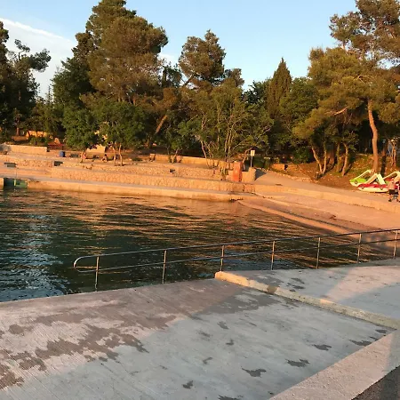 Aquamarin, Blizu Mora S Pogledom Na More, Za Do 6 Osoba *