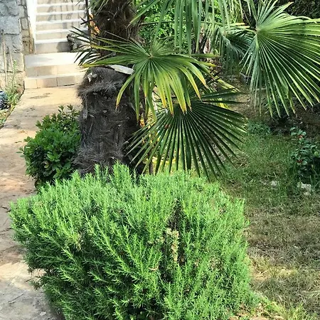 Aquamarin, Blizu Mora S Pogledom Na More, Za Do 6 Osoba Apartamento Malinska